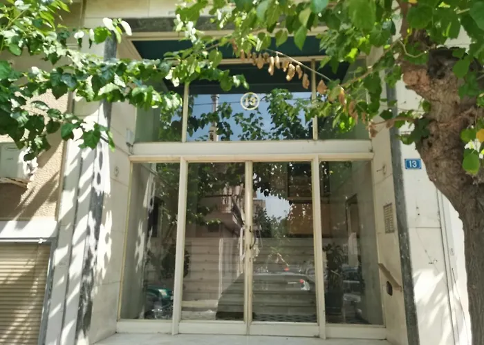 Penthouse Spacious W Super Wifi & Terrace, 2 Min From Metro