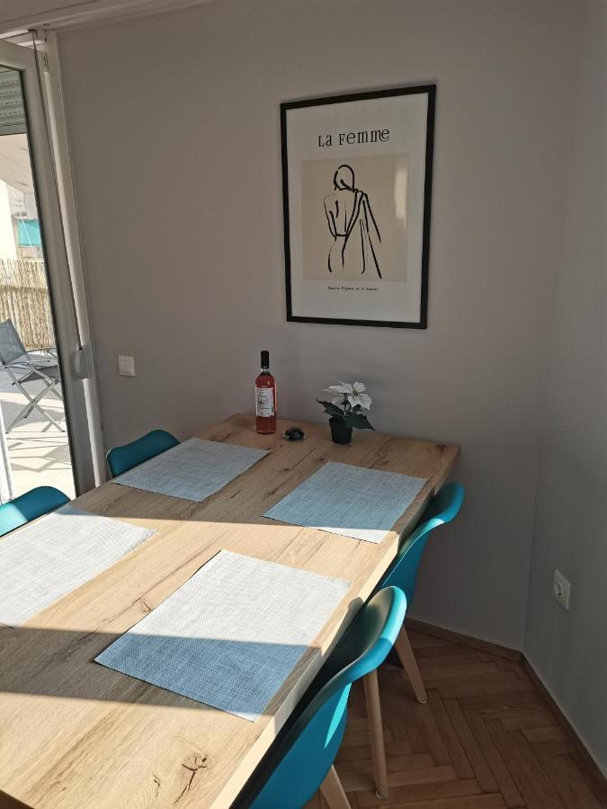 Penthouse Spacious W Super Wifi & Terrace, 2 Min From Metro *