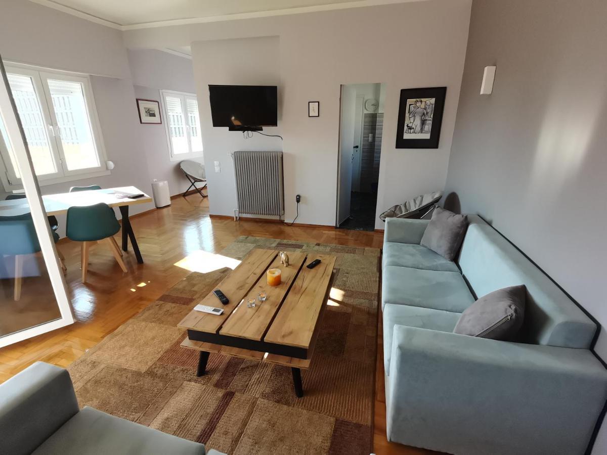 Penthouse Spacious W Super Wifi & Terrace, 2 Min From Metro